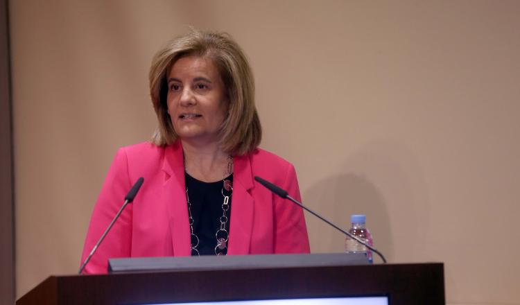 Fátima Báñez anuncia la puesta en marcha esta semana del Portal de la Responsabilidad Social